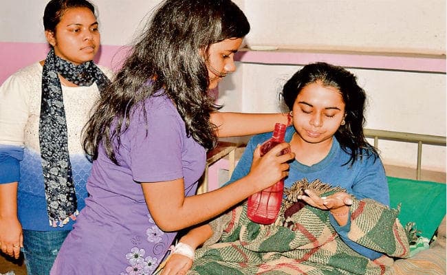 झारखंड : बोकारो सिटी सेंटर में मेस का खाना खाकर बीमार हुए दो हॉस्टल के 38 स्टूडेंट्स