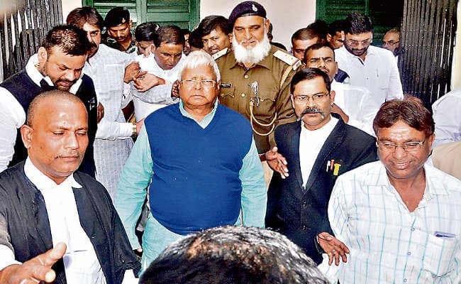 झारखंड : ...जब लालू ने कहा, नीतीश जापान गये हैं मोदी जी के लिए पकौड़ा लाने