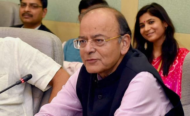 सरकारी बैंकों के निजीकरण से जेटली का इन्कार