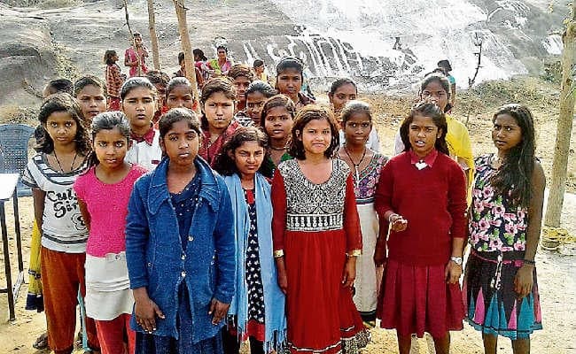 झारखंड : कस्तूरबा बालिका विद्यालय का हाल, पानी की किल्लत से नहीं बना खाना, भूखी रहीं हॉस्टल की 450 छात्राएं