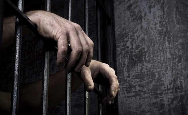 बिहार: शादीशुदा महिला को ब्लैकमेल करना चाय वाले को पड़ गया भारी, झांसा देकर बुलाया और पति से करवा दी पिटाई
