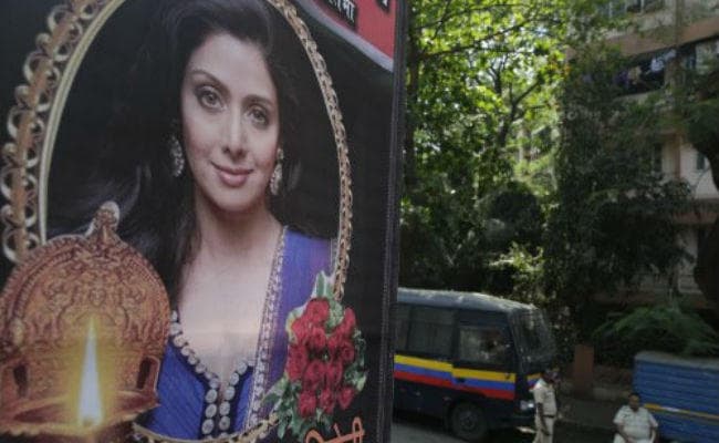 दुबई पुलिस ने श्रीदेवी की मौत का केस किया क्लोज