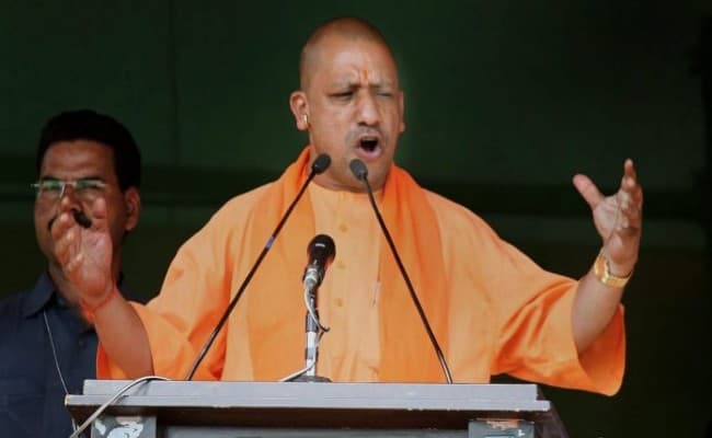 भारत की हार का जश्न मनाने वालों पर योगी सरकार गिराएगी गाज, दिया यह आदेश… भारत की हार का जश्न मनाने वालों पर योगी सरकार गिराएगी गाज, दिया यह आदेश…