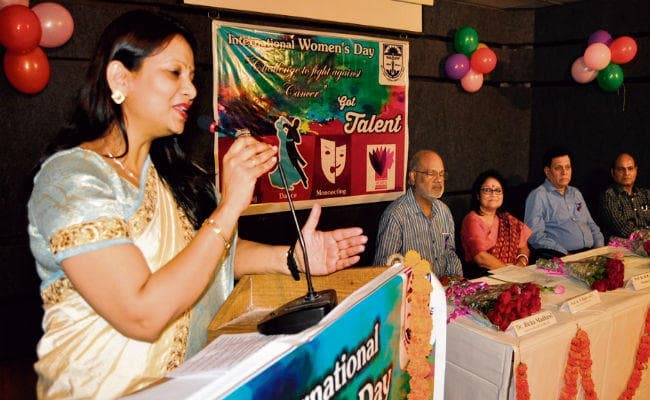 बिहार : प्रदेश में 18% महिलाएं कैंसर पीड़ित, शर्मिंदगी के चलते नहीं जातीं अस्पताल बिहार : प्रदेश में 18% महिलाएं कैंसर पीड़ित, शर्मिंदगी के चलते नहीं जातीं अस्पताल