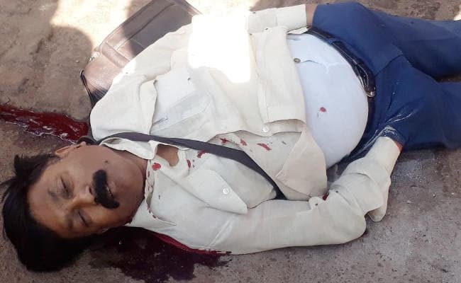 VIDEO : रांची के पास दिन दहाड़े लोहरदगा के भाजपा नेता की गोली मारकर हत्या