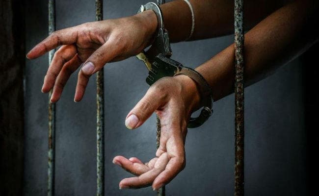 बिहार : …जब पिटाई से नाराज महिला बंदियों ने की भूख हड़ताल बिहार : …जब पिटाई से नाराज महिला बंदियों ने की भूख हड़ताल