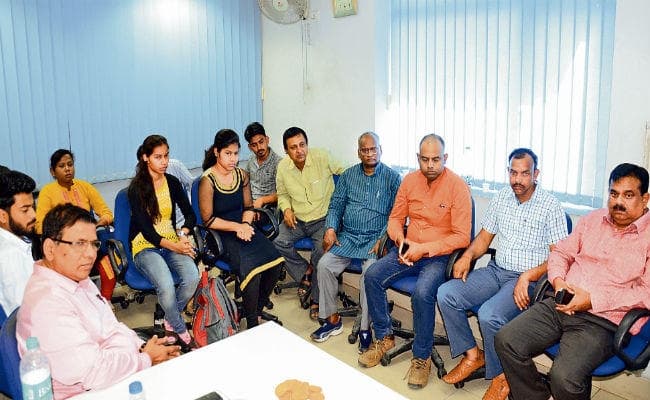 बिहार : राज्य में समान शिक्षा प्रणाली लागू करने से ही हो सकता है बड़ा बदलाव, शिक्षकों की कमी दूर करे सरकार