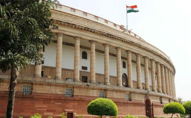 आज संसद में पेश हो सकता है अविश्वास प्रस्ताव, सरकार चर्चा के लिए तैयार
