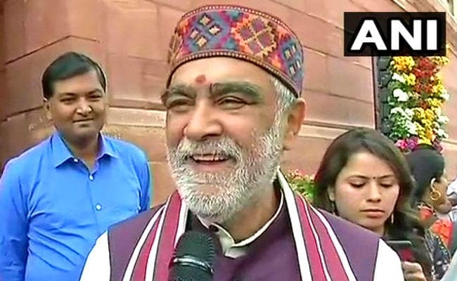 उपद्रवियों को गिरफ्तार करने में प्रशासन विफल, शोभा यात्रा को बनाया जा रहा निशाना : अश्विनी चौबे