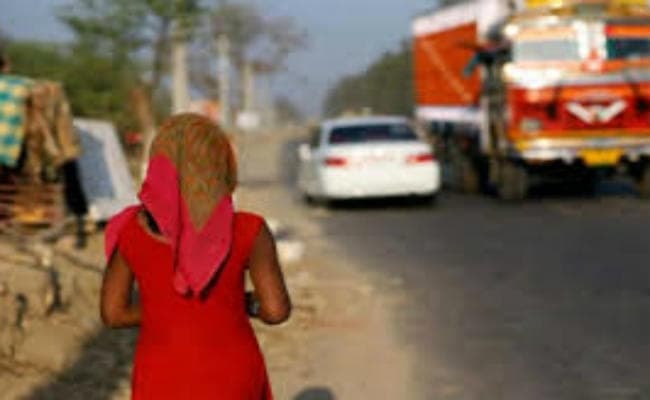 पति ने पहले देह व्यापार के दलदल में धकेला, फिर कर ली दूसरी शादी