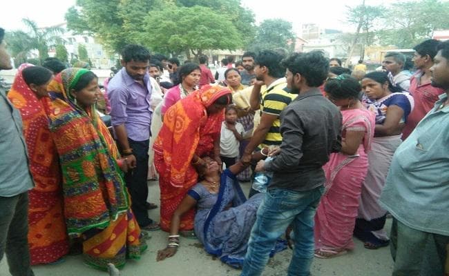 बिहार : मोतिहारी में स्कूल शिक्षक की पिटाई से नर्सरी क्लास के छात्र की मौत