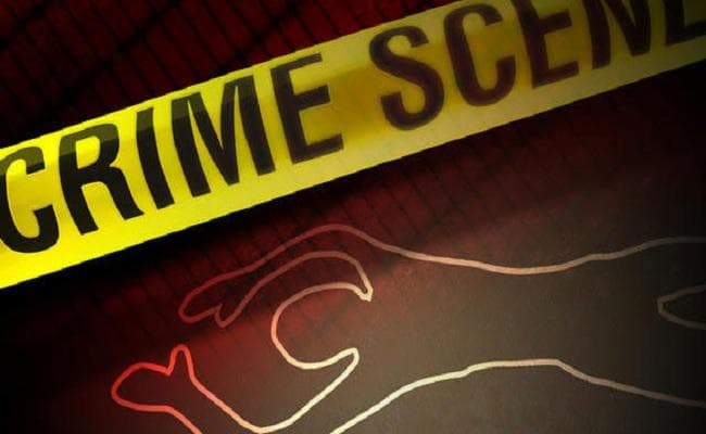 भूमि विवाद में पिता को र्इंट से कूच कर मार डाला, आरोपित पुत्र की तलाश में जुटी पुलिस