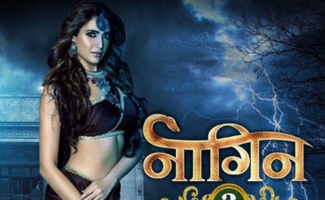 Naagin 3: मौनी रॉय को मिस कर रहे हैं लोग, करिश्मा तन्ना के लुक पर कर दिये ऐसे कमेंट