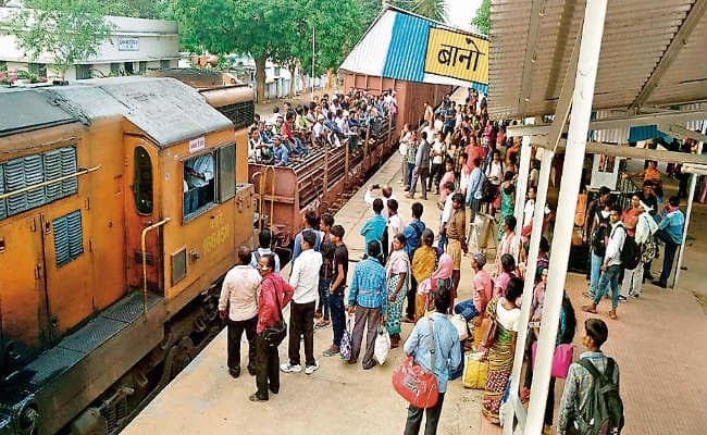 झारखंड : हटिया-राउरकेला रूट पर मालगाड़ी की एक बोगी पलटी, दो बेपटरी, कई ट्रेनों का मार्ग बदला, कई रद्द