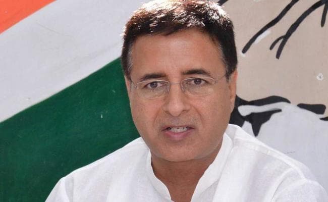 कांग्रेस ने कहा-फासीवादी भाजपा का उपवास ‘हास्यास्पद''