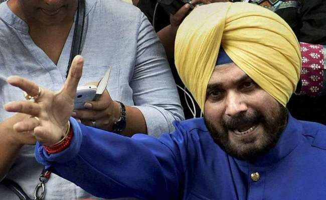 सिद्धू को अपनी ही सरकार से झटका, SC में कहा-रोड रेज में थे शामिल, हाइकोर्ट का फैसला सही