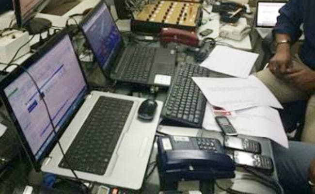 IPL 2018 : सट्टा लगाते 14 लोग पकड़े गये, डेढ़ लाख रुपये बरामद