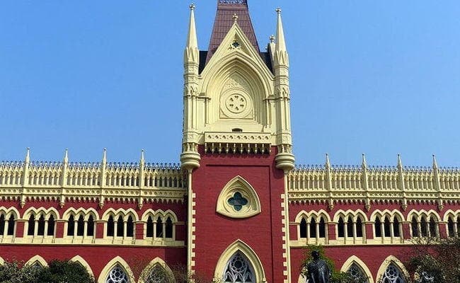 पंचायत चुनाव : उम्मीदवारों के नामांकन सुनिश्चित करने का एसईसी को हाईकोर्ट के निर्देश