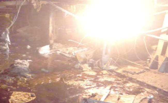 तृणमूल कांग्रेस का चुनाव कार्यालय जलाया गया