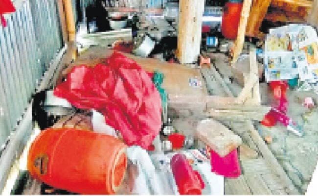 भाजपा प्रत्याशी के होटल में की गयी तोड़फोड़, तृणमूल कार्यकर्ताओं पर आरोप