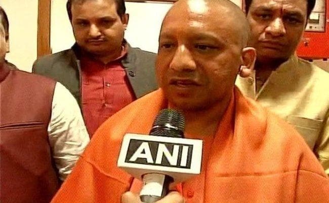 आंधी तूफान से प्रभावित आगरा का दौरा करेंगे योगी