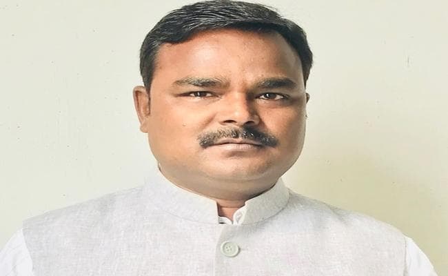 विधानसभा उपचुनाव : जोकीहाट सीट से तस्लीमुद्दीन के छोटे बेटे शाहनवाज होंगे राजद के प्रत्याशी
