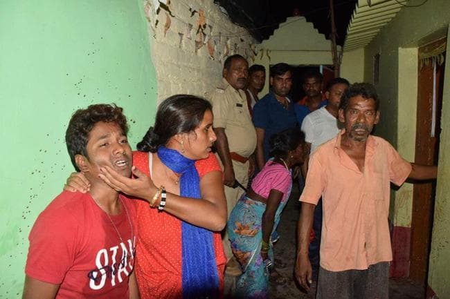 बोकारो : धारदार हथियार से फुफेरे भाई की हत्या, हत्यारा फरार