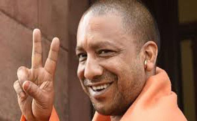 योगी सरकार बढ़ाएगी राज्य कर्मचारियों का मकान भत्ता और दूसरी सुविधाएं