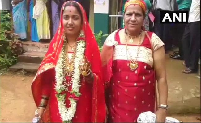 कर्नाटक में वोटिंग का रिकार्ड टूटा, 94 करोड़ नकदी, 24 करोड़ की शराब व 66 करोड़ का सामान जब्त