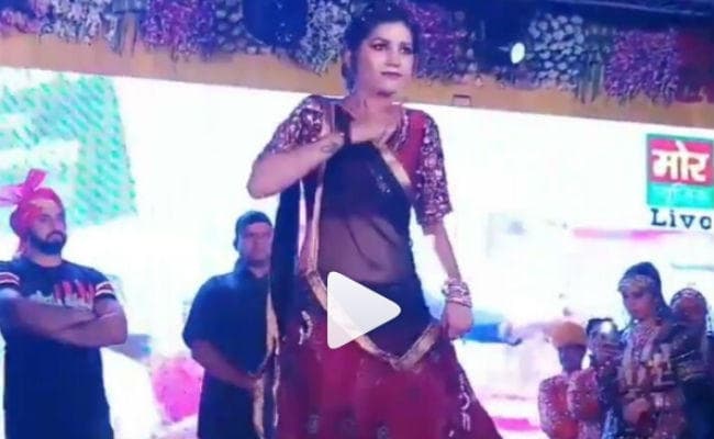 VIDEO: सपना चौधरी का धमाकेदार डांस, ''तेरी आंख्या का यो काजल'' से बटोरी सुर्खियां
