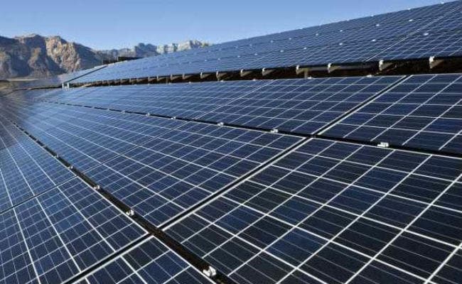 NTPC ने सौर ऊर्जा नीलामी योजना जून तक टाली