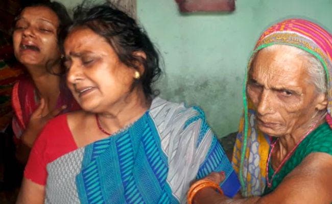 औरंगाबाद : मंदिर के पास युवक की गोली मार कर हत्या, क्रिकेट खेलने के लिए घर से निकला था अवनीश