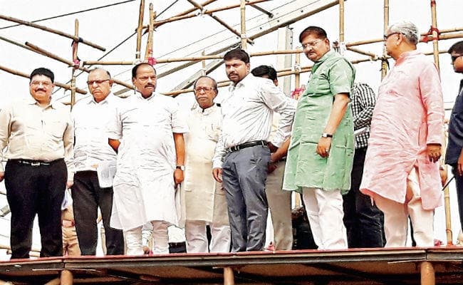 पीएम नरेंद्र मोदी कल पहुंचेंगे झारखंड, धनबाद और रांची में कई कार्यक्रम, 27212 करोड़ की योजनाओं का होगा शिलान्यास पीएम नरेंद्र मोदी कल पहुंचेंगे झारखंड, धनबाद और रांची में कई कार्यक्रम, 27212 करोड़ की योजनाओं का होगा शिलान्यास