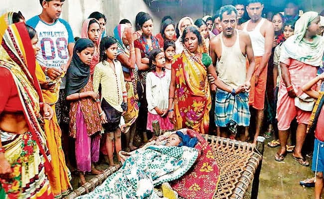 फिर हुई बारिश, ठनका से पांच की मौत