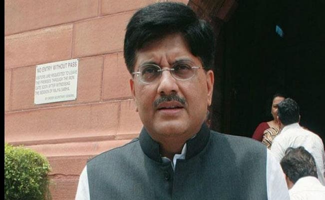 रेलमंत्री गोयल नाराज, रेलगाड़ियों में देरी से प्रभावित होगी रेल अधिकारियों की पदोन्नति