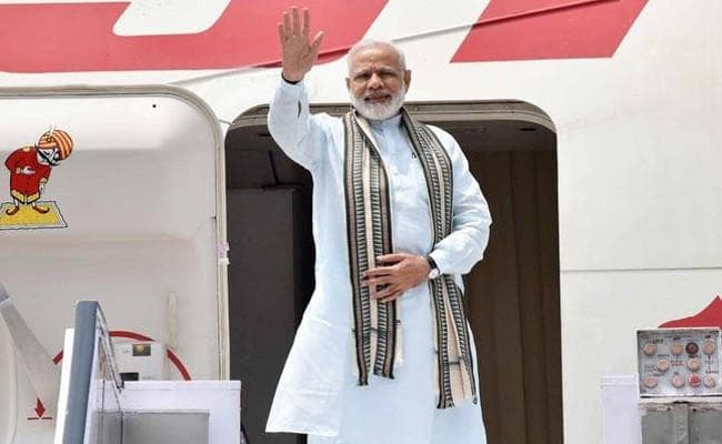 पीएम मोदी SCO Summit में भाग लेने चिंगदाव पहुंचे