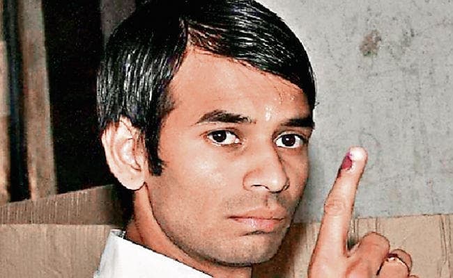 पटना : लालू परिवार की कलह आयी सामने, तेज प्रताप बोले, तेजस्वी जिगर का टुकड़ा, पर पार्टी में घुसे असामाजिक तत्व