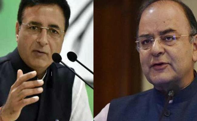 ‘बिना विभाग के मंत्री'' कहे जाने पर सुरजेवाला पर भड़क गये जेटली, छिड़ा टि्वटर वार