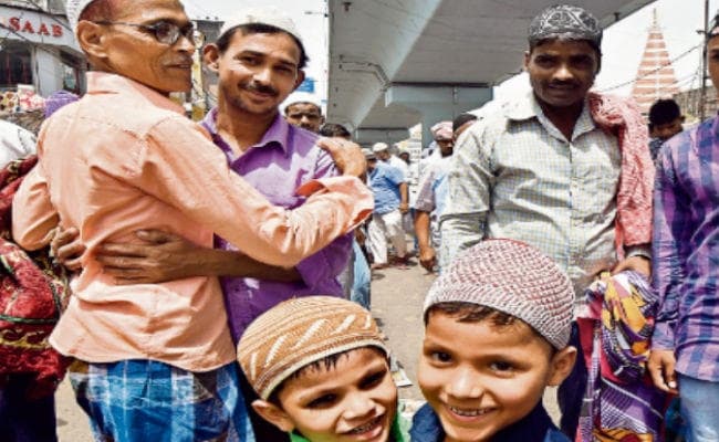 ईद की खुशियों से सराबोर होगी राजधानी, मुल्क और सूबे के लिए तरक्की मांगने का दिन आज होगा