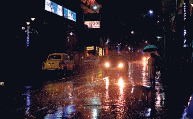 कुछ घंटों की मूसलधार बारिश ने दी गर्मी से राहत, दक्षिण कोलकाता में हुई ज्यादा बारिश