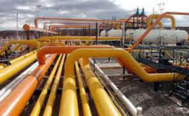 रैयतों ने रोका गैस पाइप लाइन बिछाने का काम