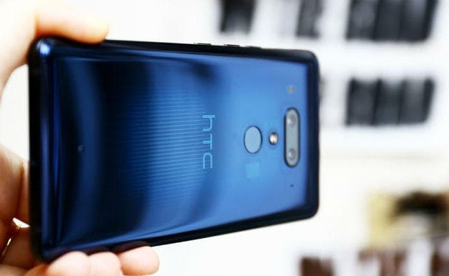 घाटे में एचटीसी, जाएगी 1,500 कर्मचारियों की नौकरी