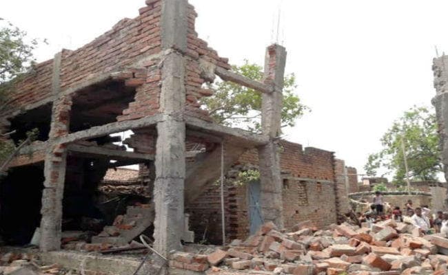 बिहार : बम विस्फोट से थर्राया बिहटा, ढह गया मकान, दो घायल