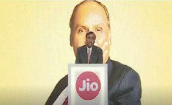 रिलायंस ने लॉन्च किया जियो गीगा फाइबर, अब चुटकी में बढ़ जाएगी आपके इंटरनेट की स्पीड