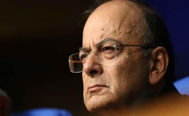 जेटली का केजरीवाल पर फेसबुकिया वार : घटित वारदातों पर जांच एजेंसी गठित नहीं कर सकती दिल्ली सरकार