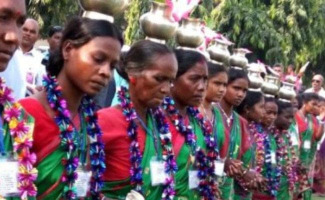 आदिवासियों के धर्म का मुद्दा