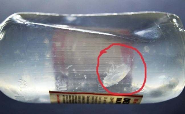 साहेबगंज सदर अस्पताल में स्लाइन की बोतलों में तैरता मिला फंगस, अस्पताल प्रबंधन मौन