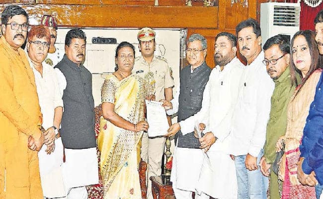 दलबदल मामले में बाबूलाल का सनसनीखेज खुलासा, भाजपा ने 6 विधायकों को 11 करोड़ में खरीदा