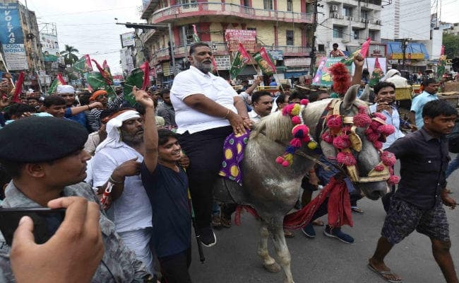 विशेष दर्जे की मांग को लेकर जाप का बिहार बंद, यातायात बाधित