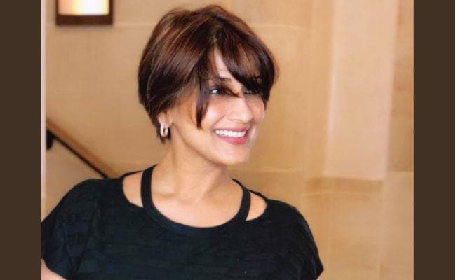 कैंसर से जूझ रही सोनाली बेंद्रे ने शेयर की नयी तसवीर, वीडियो साझा कर हुईं भावुक